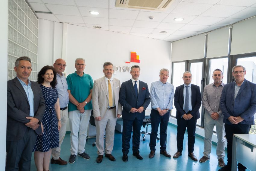 PwC_Ελλάδας_και_Ίδρυμα_Τεχνολογίας_και_Έρευνας_(ΙΤ
